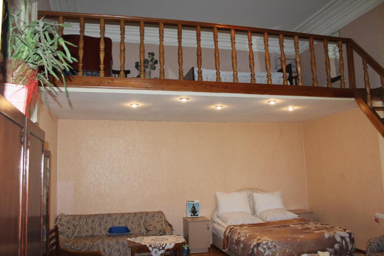 Grandma'S Hotel Tbilisi ภายนอก รูปภาพ